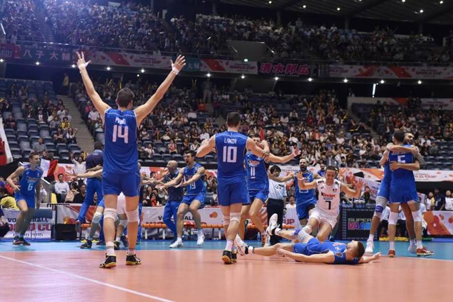 Esplode la grande gioia azzurra: l’Italia ai Giochi per l’undicesima vittoria di fila 